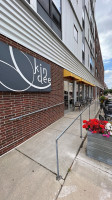 Kindee Thai outside