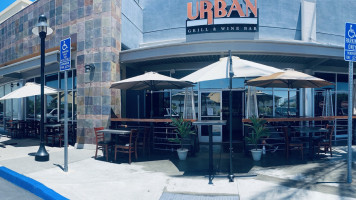 Urban Grill And Wine inside