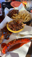 Phil's Bbq food