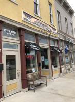 Main Street Coffee House outside