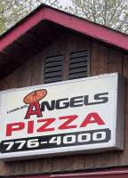 Charlies Angels Pizza food