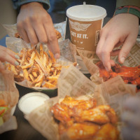 Wingstop food