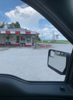 Don's Drive-in food