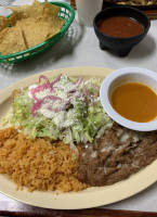 Los Compadres And Grill food