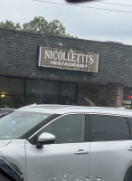 Nicolletti's Pizza outside