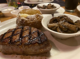 Texas Roadhouse inside