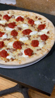 Sal's Pizza food