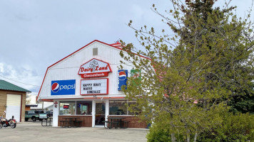 Dairy Land Drive In outside