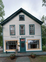 Manley Roadhouse outside