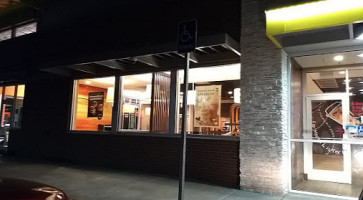 Mcdonald's outside