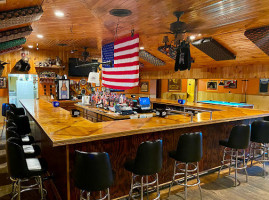 Hillbilly Heaven Bar Grill Restaurant inside