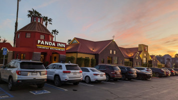 Panda Inn outside