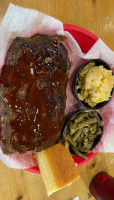 Bird's Smokehouse Bbq food