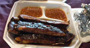 Woody's -b-q Sauce Co food