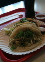 Pineda Tacos food