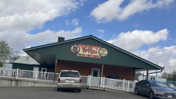 Wolfey's Wapsi Outback food