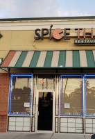 Spice Thai inside