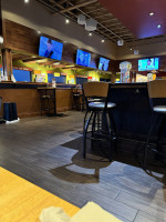 Applebee's Grill Bar Restaurant inside