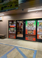 Taqueria Diaz food