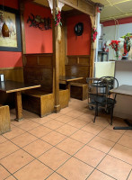 Taqueria Diaz inside