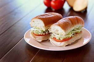 Davanni's Pizza Hot Hoagies food