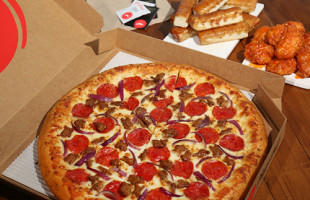 Pizza Hut food