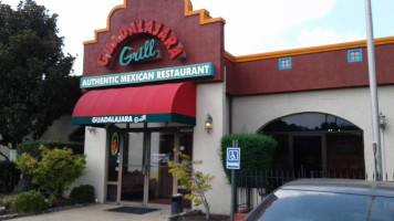 Guadalajara Grill outside