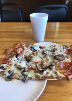 Milano's N.y. Pizza food