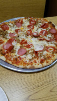 Milano's N.y. Pizza food