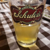 Schuler's Pub food