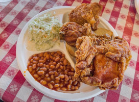 Gus's World Famous Fried Chicken food