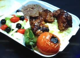 G G International Cuisine Catering food