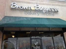 Brown Baguette Bakery Cafe inside