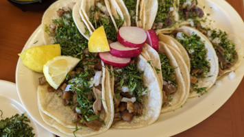 Taqueria Y Mariscos Tepa food