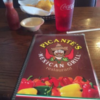 Picantes Grill food