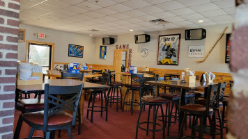 Otter Creek Sports Grill food