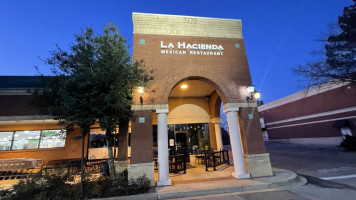 La Hacienda Mexican inside