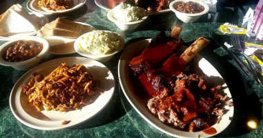 Jim Neely's Interstate -b-q food