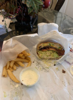 Leo's Burgers, Inc. food