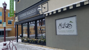 Tandem Bagels outside