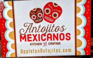 Antojitos Mexicanos food