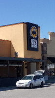 Buffalo Wild Wings outside