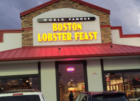 Boston Lobster Feast food