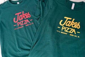 Jake's Pizza Green Bay outside