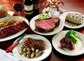 Hungry Hunter Steakhouse food