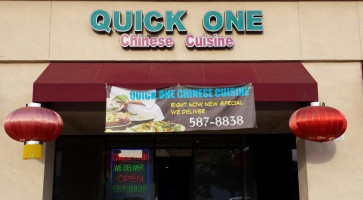 Quick One Chinese Cuisine food