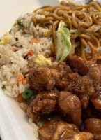 Quick One Chinese Cuisine food