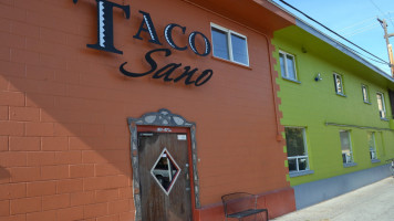 Taco Sano outside