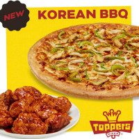Toppers Pizza food