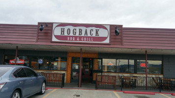 Hogback Bbq Grill outside